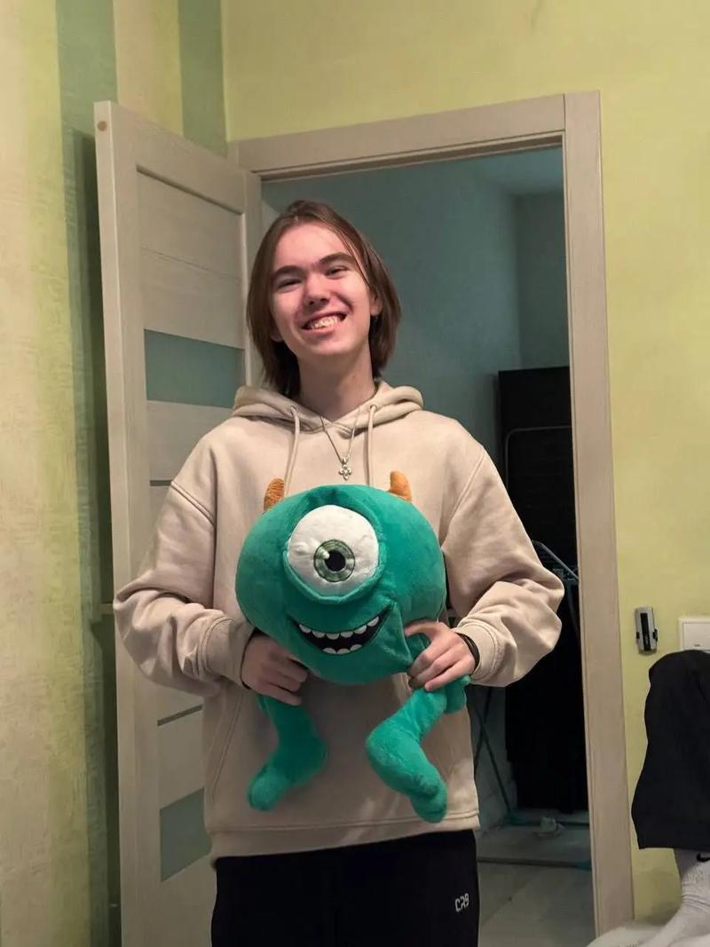 Bin：如果可以的话，希望其他队伍能击败JDG，不想再碰到JDG了